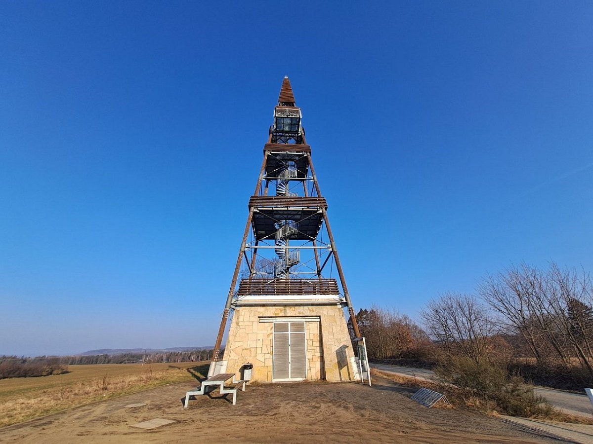 Skřivánek (324&nbsp;m)