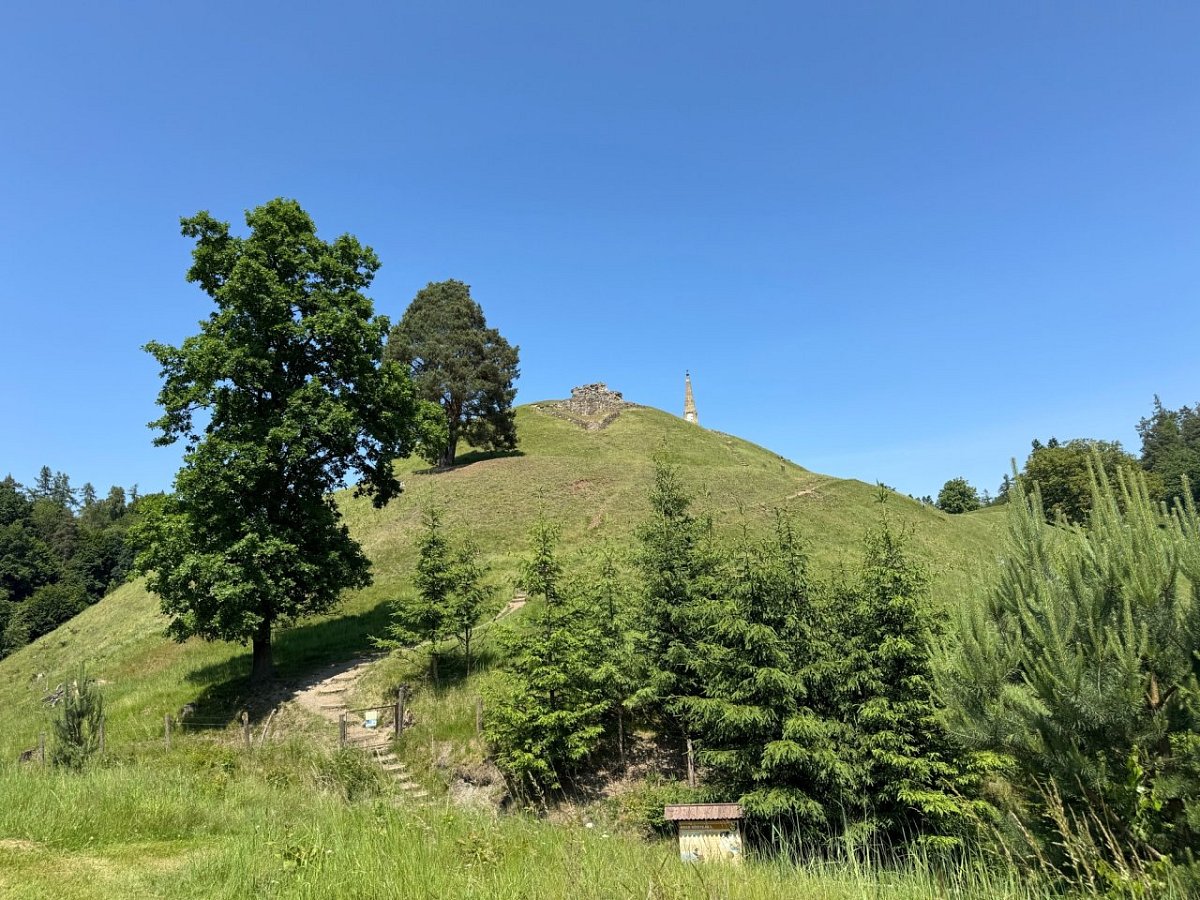 Jonášův Hoštejn (386&nbsp;m)