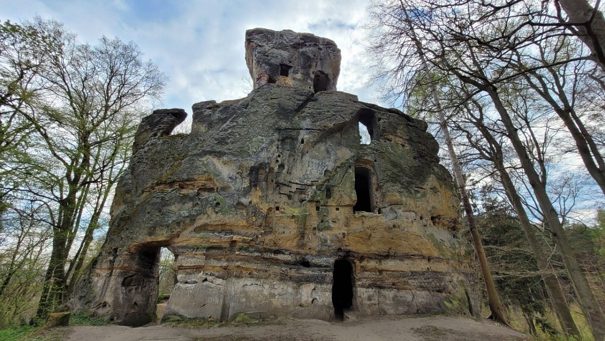 Svojkov - zřícenina hradu (384&nbsp;m)
