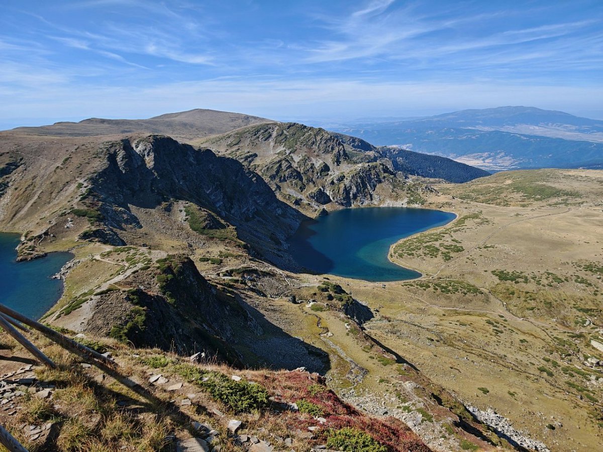 Езерен връх (2559&nbsp;m)