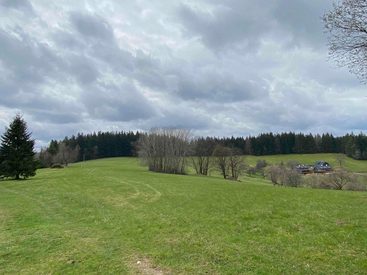 Adamík (743&nbsp;m)